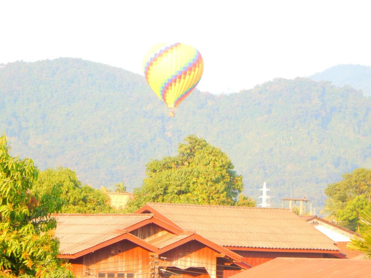 Vang Vieng Camellia Hotel Exteriér fotografie
